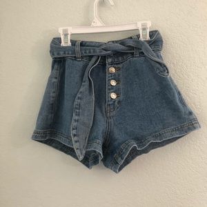 Paper Bag Mom style Pacsun jean short